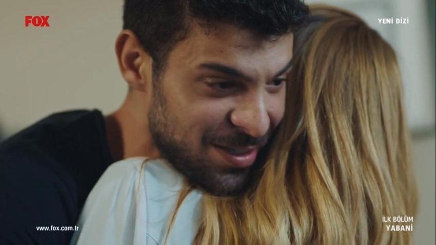 Yıllar sonra rastladığı annesini kazara bıçakladı! Yabani dizisine gelen ilk tepkiler