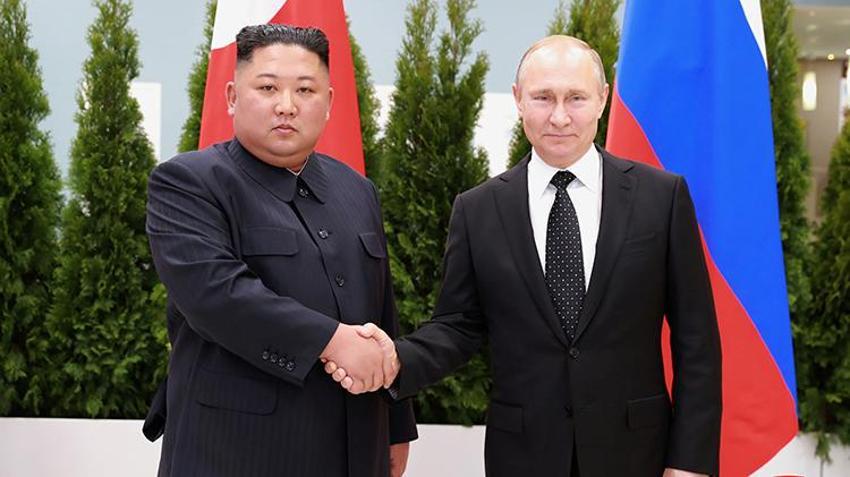 Putin ile Kim Jong Un dünyaya ilan etti: Anlaşma sağlandı