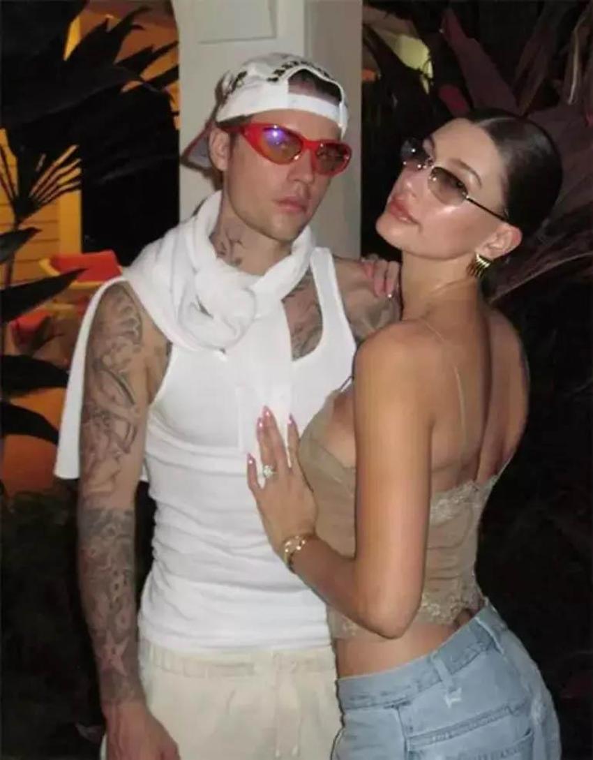 Justin Bieber evlilik yıl dönümünü romantik sözlerle kutladı! “En değerli olana, sevgilime”