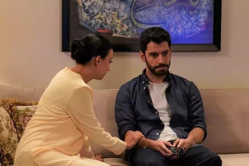 Kızılcık Şerbeti yeni sezon afişinde Nursema yok ama 4 sürpriz detay var!