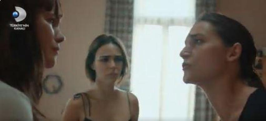 Üç Kız Kardeş 54. bölüm fragmanı: Kırmızı kapılı evden 3 kız kardeş çıktı, kimse vedalaşmadı!