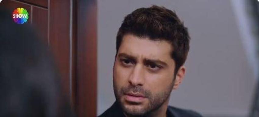 Fatih Kıvılcım'ın evini bastı, tokadı yedi! Kızılcık Şerbeti'nde Cemre bebek mücadelesi yaşanıyor