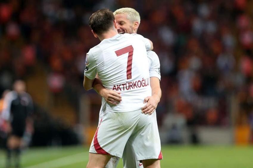 Galatasaray - Samsunspor maçı sonrası övgü dolu sözler! "Hiç böylesini görmedim! Futbol cambazı"