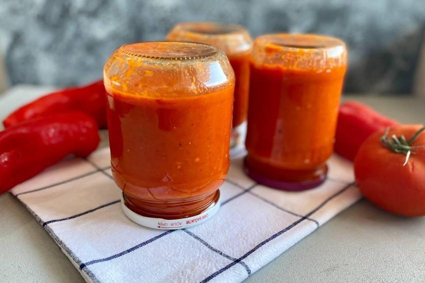 Kış boyunca sossuz kalmayın! Pizza, makarna, menemen... Kışlık domates sosu tarifi ağız sulandırıyor