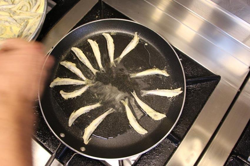 Bolluk başladı fiyatlar düştü! İşte güzel balık pişirmenin püf noktaları