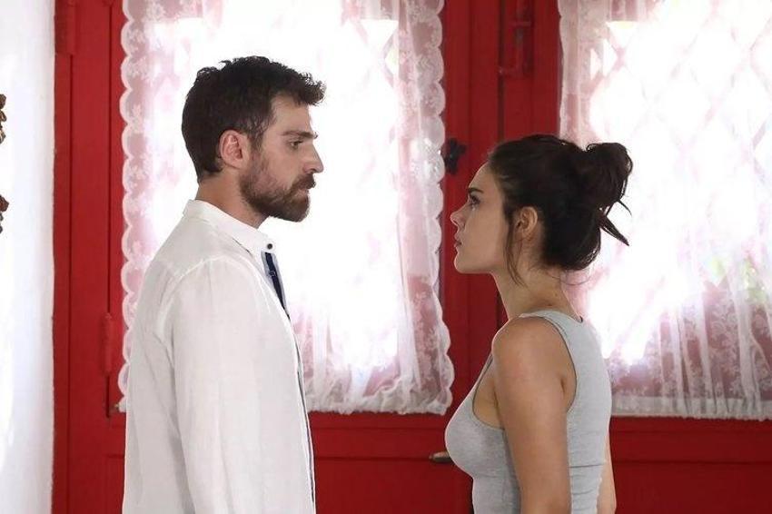 Üç Kız Kardeş 3. sezon oyuncuları kimler? Üç Kız Kardeş yeni sezonda kimler var?