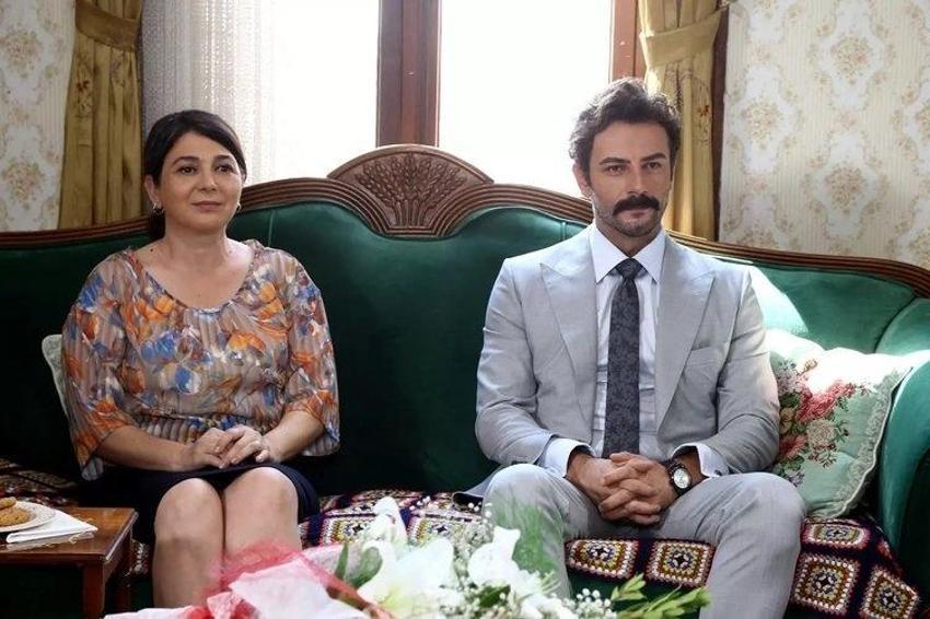 Üç Kız Kardeş 3. sezon oyuncuları kimler? Üç Kız Kardeş yeni sezonda kimler var?