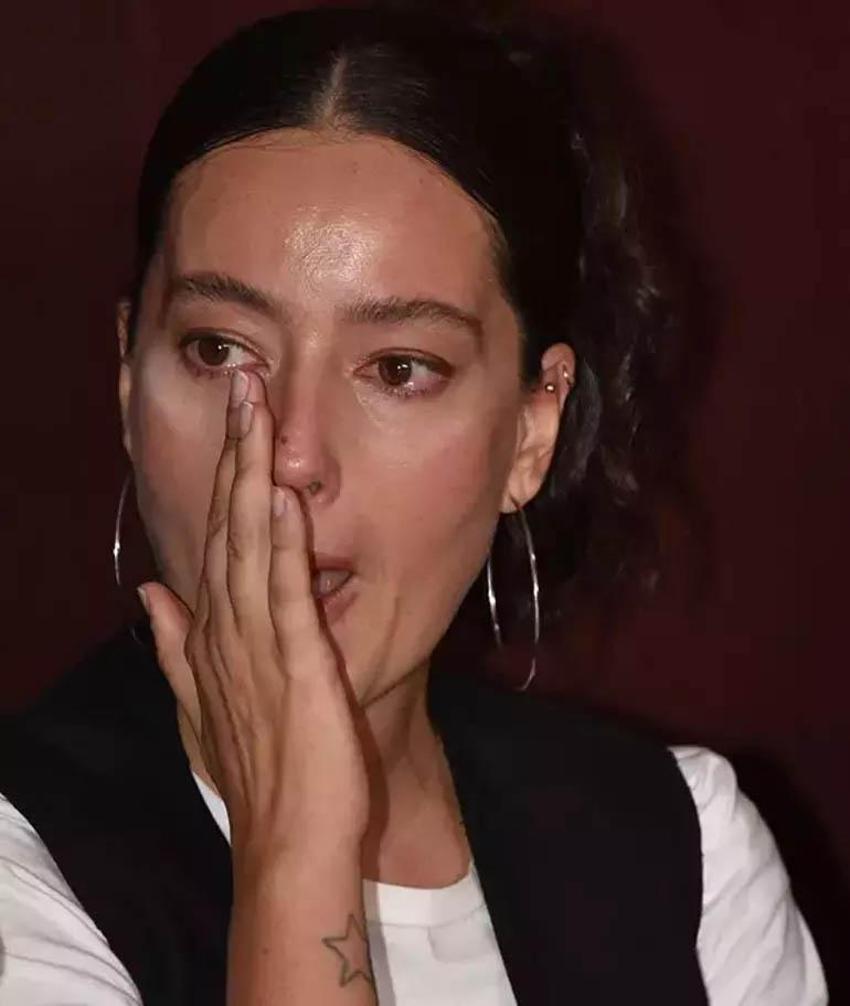 Pelin Akil'in gözyaşlarını tutamadı! Tarihi yemek…