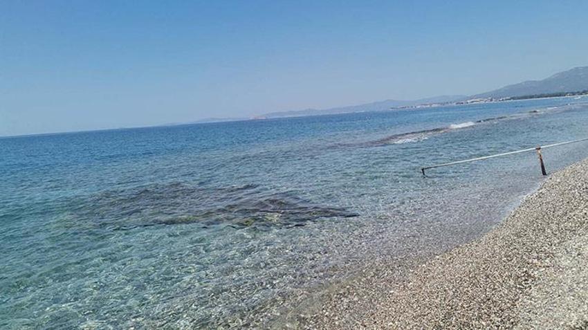 İzmir'de denizde kaya parçası tehlikesi! 'Şu an yüzde 79 engeli kaldım'