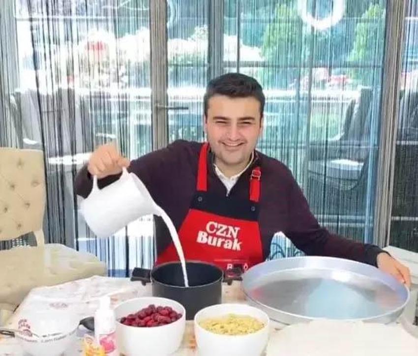 CZN Burak'a Özbek hayranı araba hediye etti! Yeni işi için araçlarını satmıştı!
