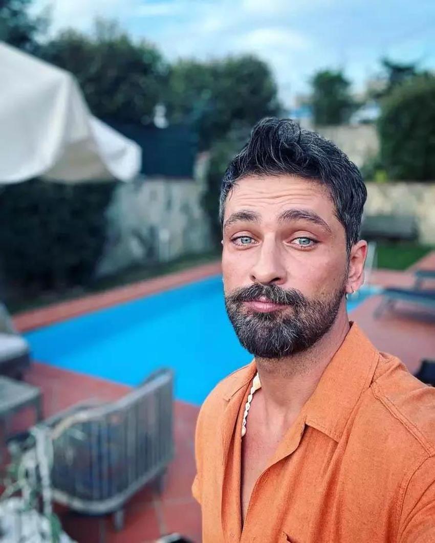 Lens dahil hiçbir plastik ekleme yapılmadı! Onur Tuna: Kendimi Atatürk olarak görünce inanamadım