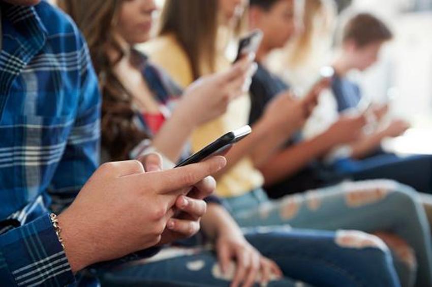 Hangi telefonlardan vergi alınmayacak? İşte vergisiz telefon marka ve modelleri