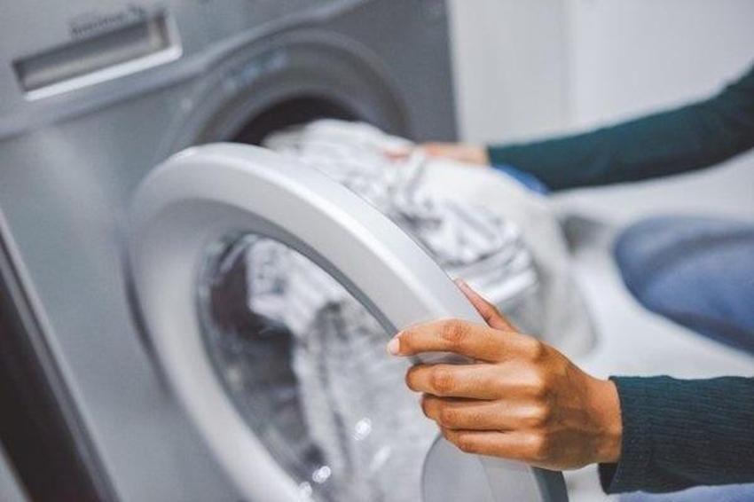 Pijamada bakteriyi bitiren yöntem! Rahat uyku için pijamayı böyle yıkayın