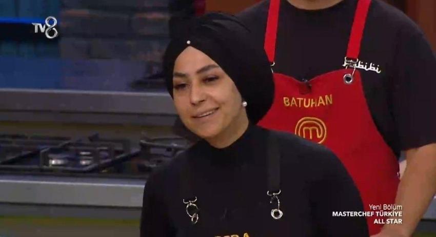 MasterChef Esra bu kez makyaj yapmadı! Esra Tokelli'nin makyajsız hali gündem oldu