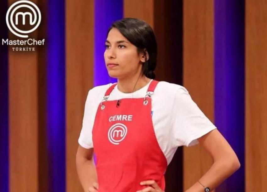 Bu kadar kısa şort Survivor'da bile yok! MasterChef Cemre'nin şortu sosyal medyayı ikiye böldü!