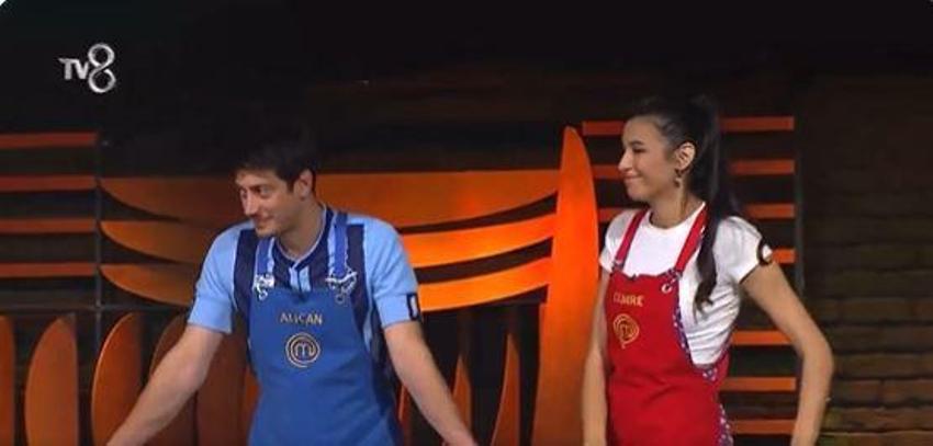 2019 finalinin rövanşı oynandı! MasterChef All Star'da Alican ve Cemre düellosunda kazanan belli oldu