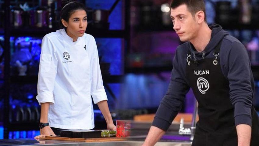 2019 finalinin rövanşı oynandı! MasterChef All Star'da Alican ve Cemre düellosunda kazanan belli oldu