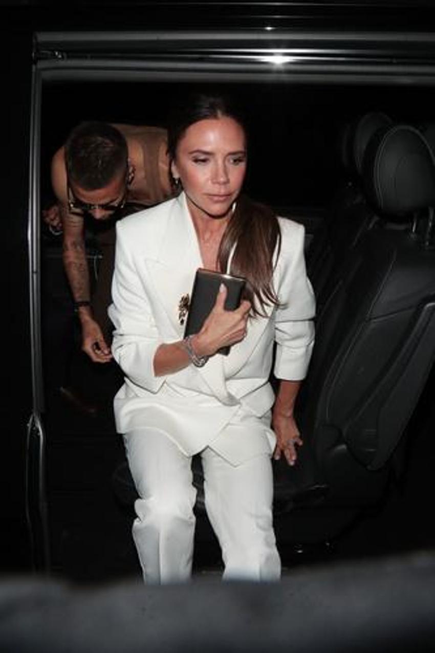 Victoria Beckham yıllar sonra gözleri dolarak itiraf etti!