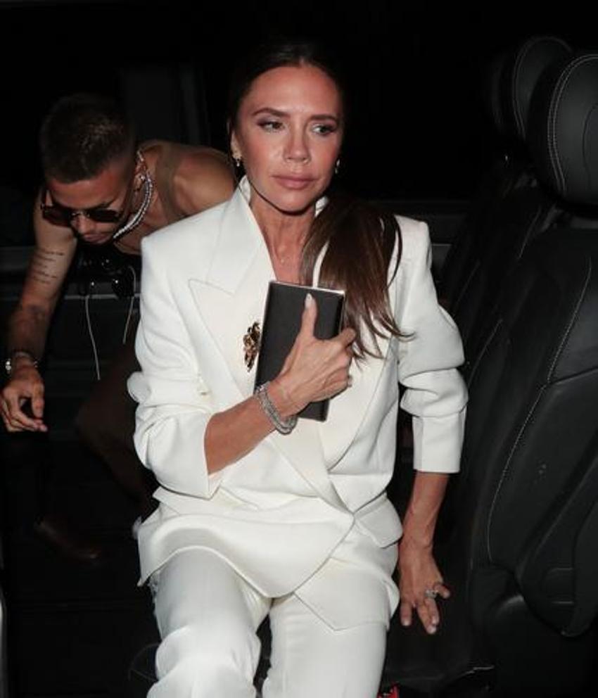Victoria Beckham yıllar sonra gözleri dolarak itiraf etti!