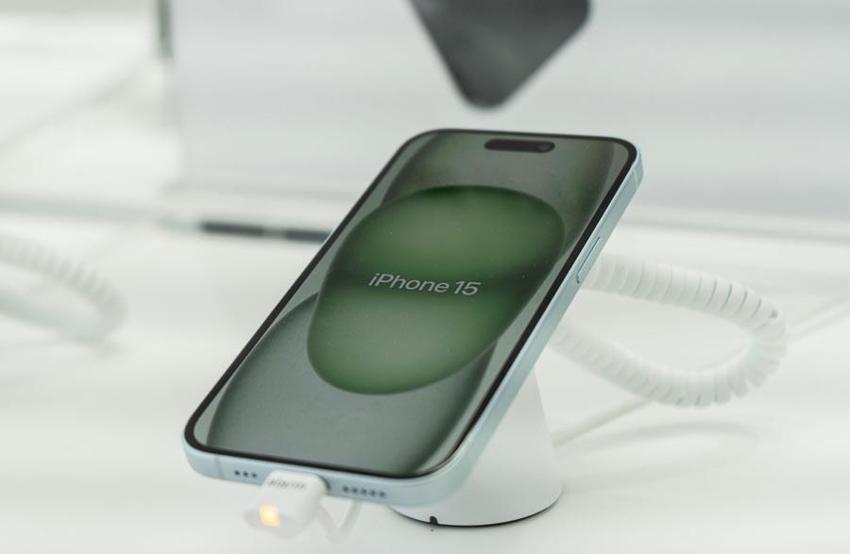 iPhone 15 modellerinde bulunan 8 yeni özellik! Apple iOS 17 tanıtıldı