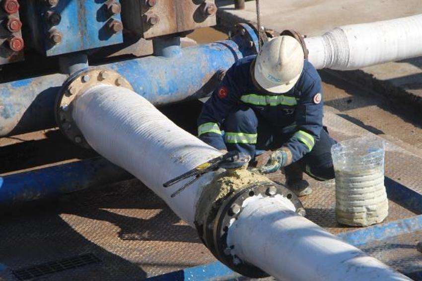 Petrol kuyularıyla ilgili flaş açıklama! 100 bin varile 100 kuyu!