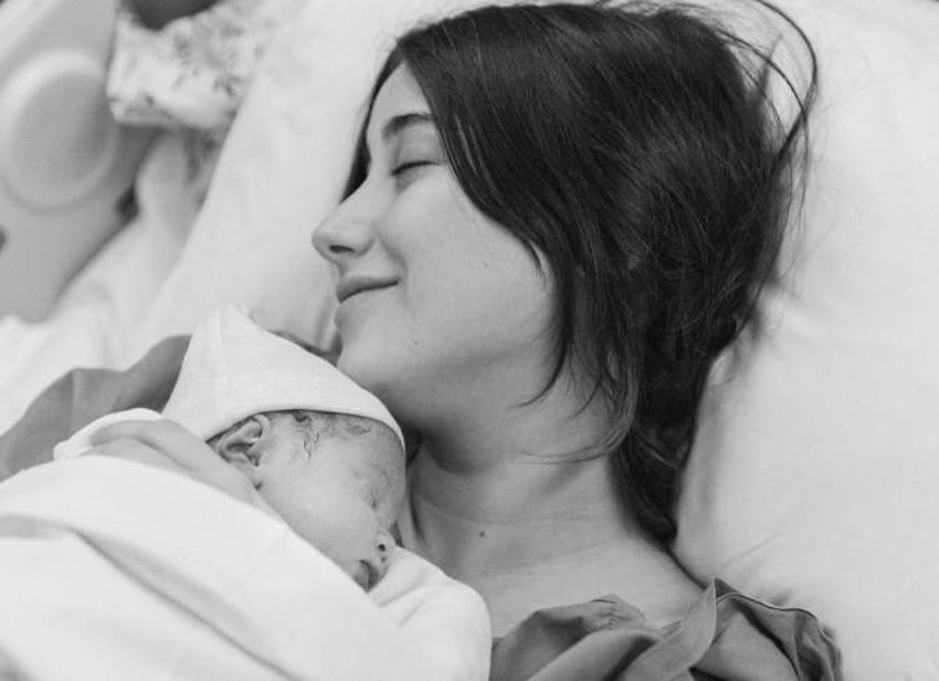 Hazal Kaya ve Ali Atay'a teklif yağıyor!