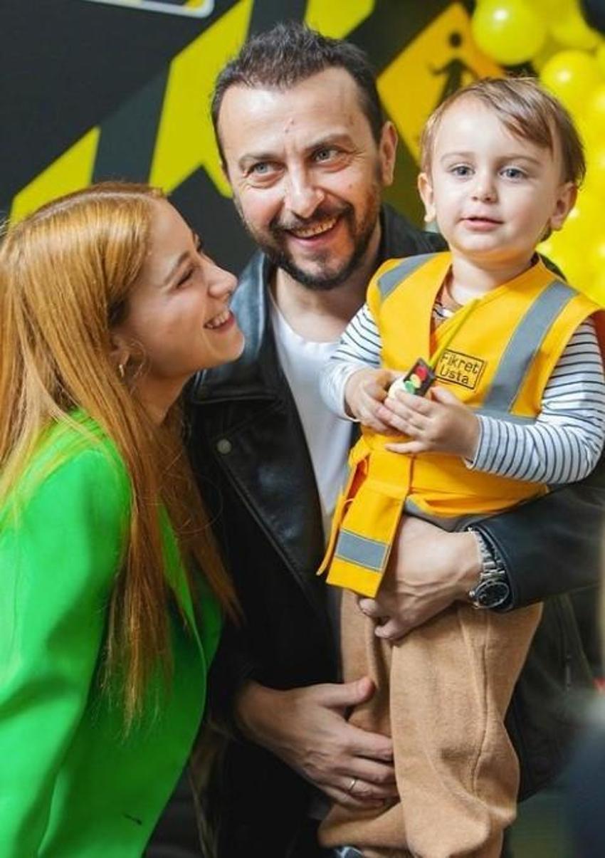 Hazal Kaya ve Ali Atay'a teklif yağıyor!