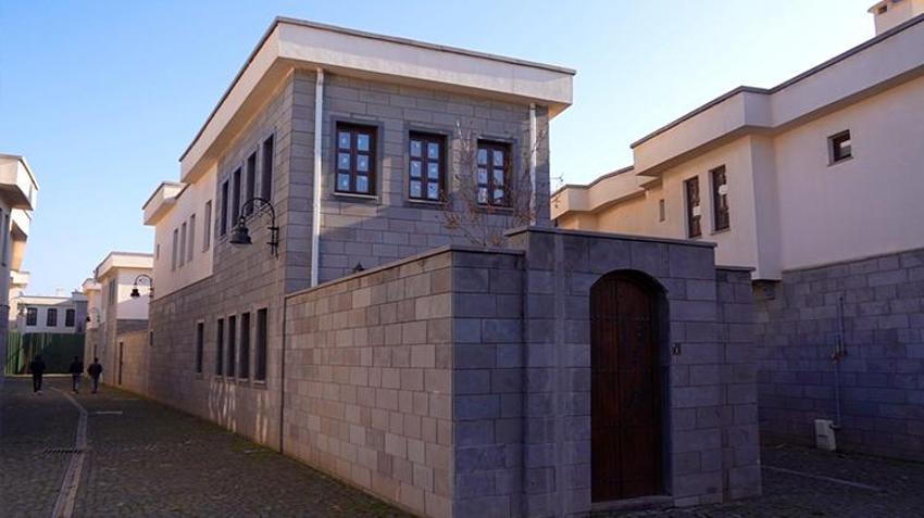 TOKİ'den ucuz konut hamlesi! Düşük peşinat ve taksit imkanı, şartlar beli oldu
