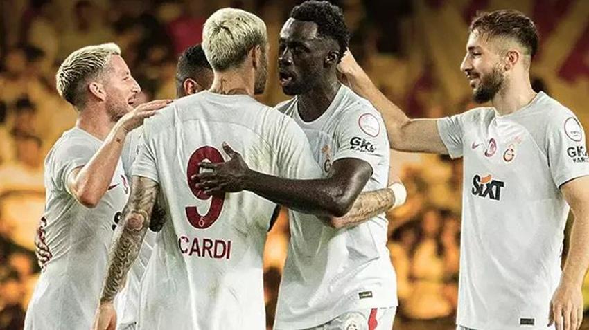 Antalyaspor-Galatasaray maçının ardından çarpıcı yorum: Bir beden büyük forma giymek zorunda...