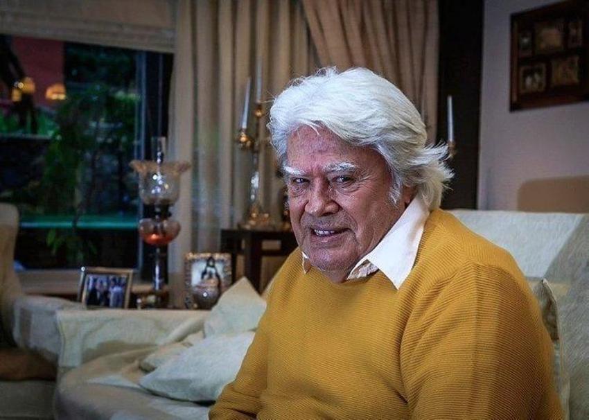 Cüneyt Arkın'ın ilk eşinin açıklamaları olay yaratmıştı! Cüneyt Arkın'ın göremediği kızına yazdığı mektup olayın seyrini değiştirdi