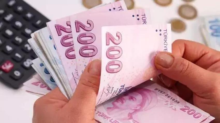 Emekliye 5 bin TL Cumhuriyet ikramiyesi kesinleşti! 5 bin TL ne zaman yatacak? Emekliye 5000 TL ikramiye kimlere verilecek?