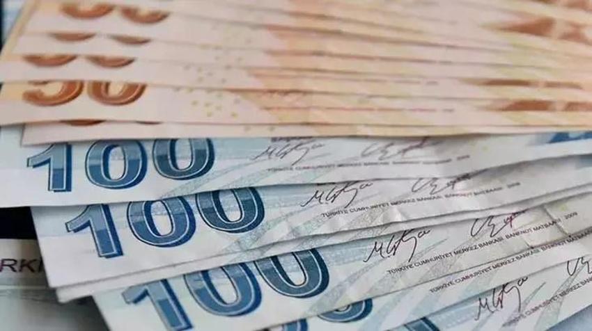 Emekliye 5 bin TL Cumhuriyet ikramiyesi kesinleşti! 5 bin TL ne zaman yatacak? Emekliye 5000 TL ikramiye kimlere verilecek?