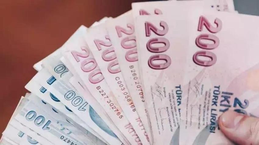 Emekliye 5 bin TL Cumhuriyet ikramiyesi kesinleşti! 5 bin TL ne zaman yatacak? Emekliye 5000 TL ikramiye kimlere verilecek?