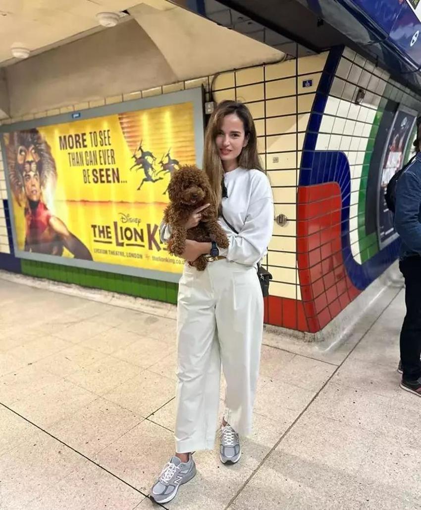 Ünlü oyuncu metroya bindi, o anları takipçileri ile paylaştı 