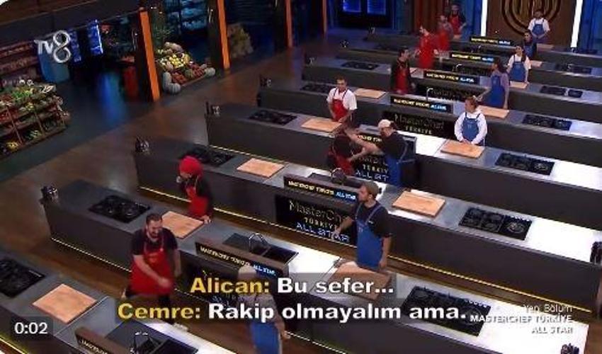 Barbaros'tan kral hareket! Tanya kopya çekmesin diye... MasterChef All Star'da güldüren anlar!