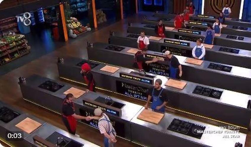 Barbaros'tan kral hareket! Tanya kopya çekmesin diye... MasterChef All Star'da güldüren anlar!