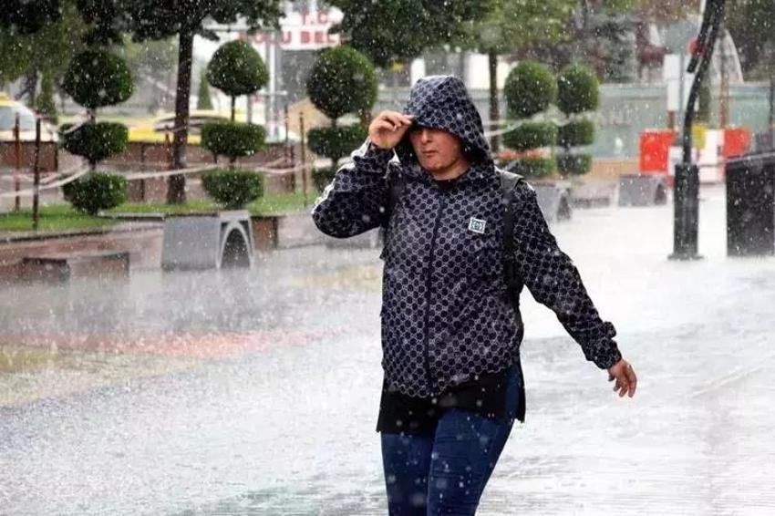 2023 kışı sert geliyor! Meteoroloji alarmı verdi, Lapa lapa yağacak kar yağışı için tarih belli oldu