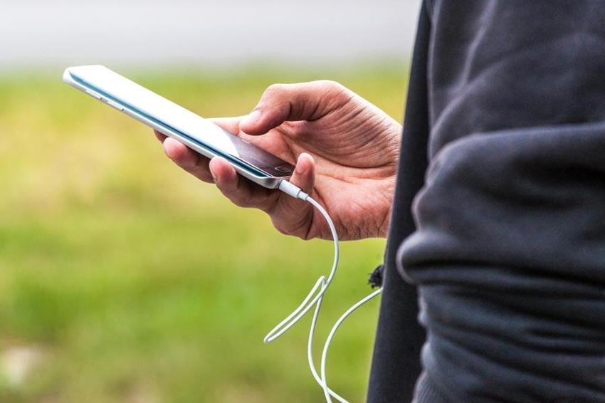 Cep telefonu olanlar dikkat! BTK’dan flaş karar, tek tip olacak
