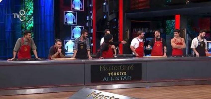 Barış, Azize ve Esra'nın makyajsız halleriyle dalga geçti! MasterChef All Star'da tepki çeken anlar