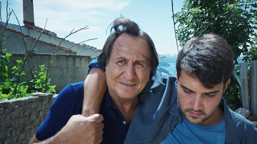 Özgür Ozan’ın Hüsnü Çoban anısı güldürdü! Hayranlarından gelen en ilginç tepki…