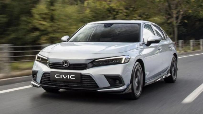 Honda Civic gençlere özel fiyatı duyurdu! Ekim ayı fiyat listesi sürprizlerle dolu...