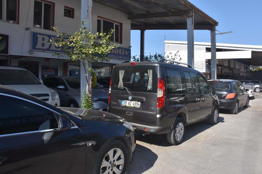 İkinci el piyasasında hareketlilik başladı! Faiz oranları insanları sıfır araçtan uzaklaştırıyor
