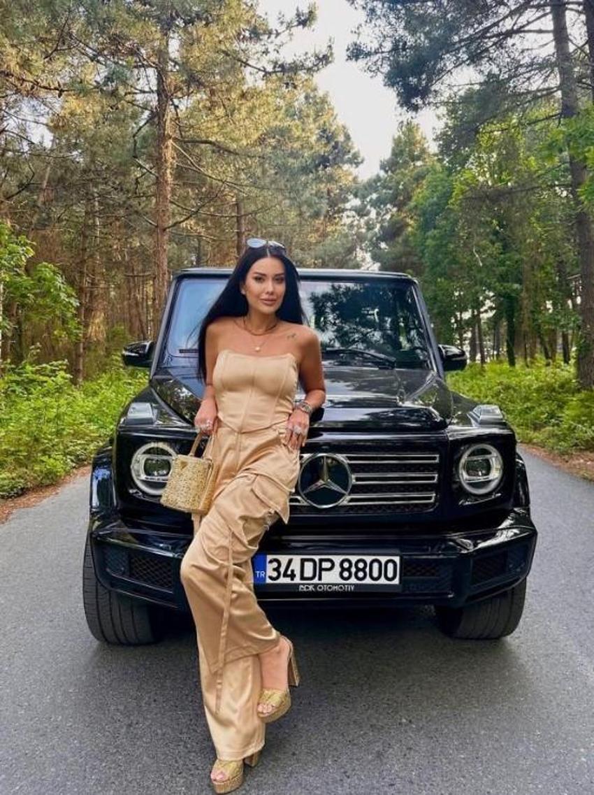 Dilan Polat ve eşi Engin Polat'ın şirketlerine ait 22 milyon 372 bin liraya el konuldu