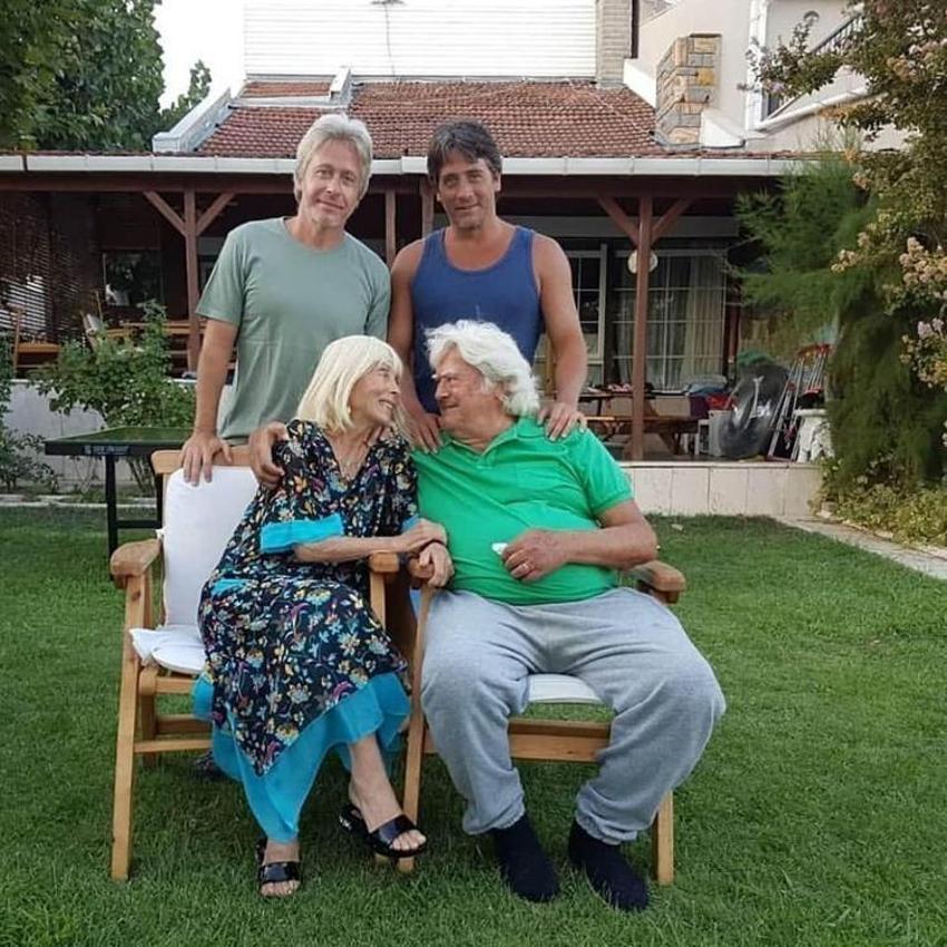 Cüneyt Arkın'ın kızı Filiz Canlı mirastan payını istedi! Arkın ailesinde miras kavgası