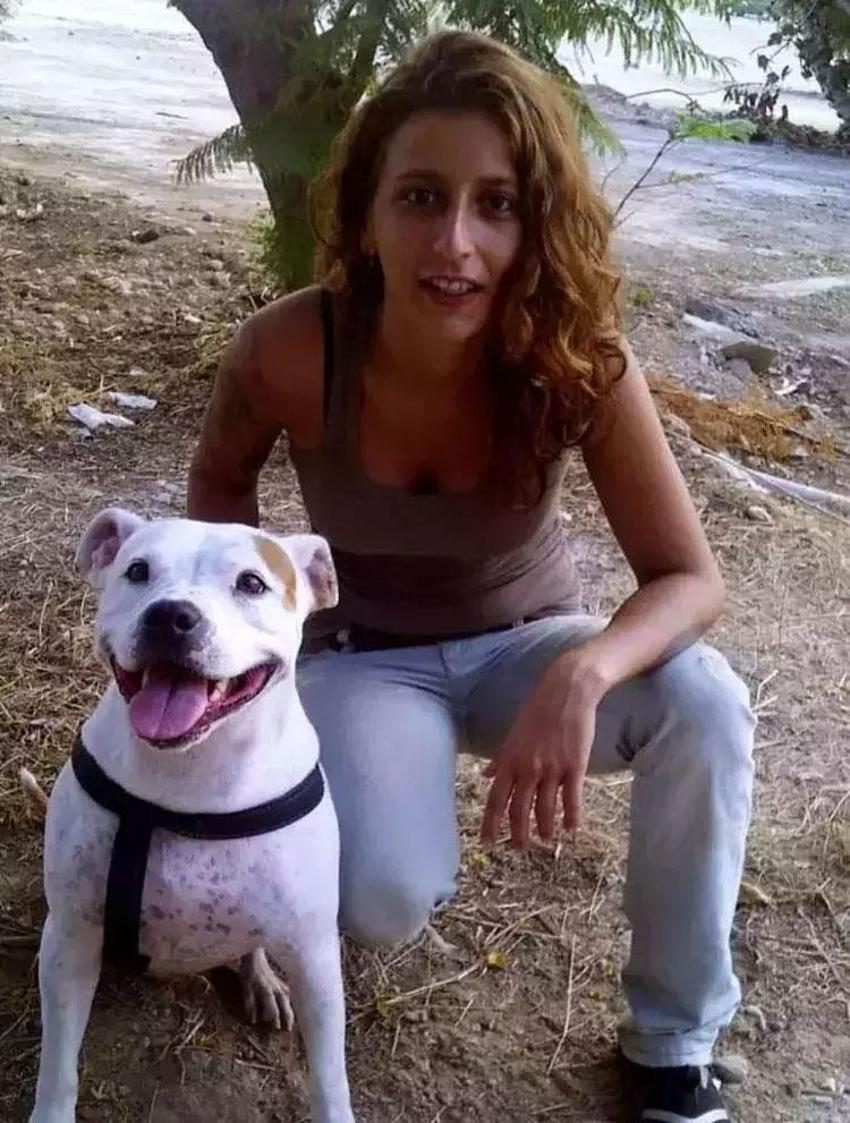 Metin Akpınar’ın evlilik dışı ilişkisinden olan kızı Duygu Nebioğlu her şeyi: Akpınar soyadını taşımayacağım, yalancı insanların soyadını alamam