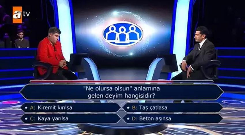 TikTok fenomenini ilk soruda seyirci kurtardı! Kim Milyoner Olmak İster'de tarihi anlar