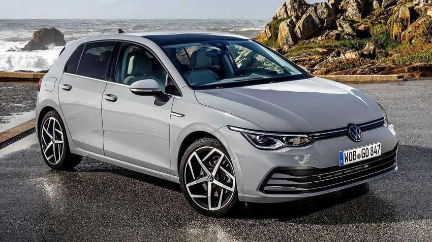 Efsane Volkswagen Golf fiyatı böylesini görmedi! Dev marka sürprizi Ekim ayında yaptı
