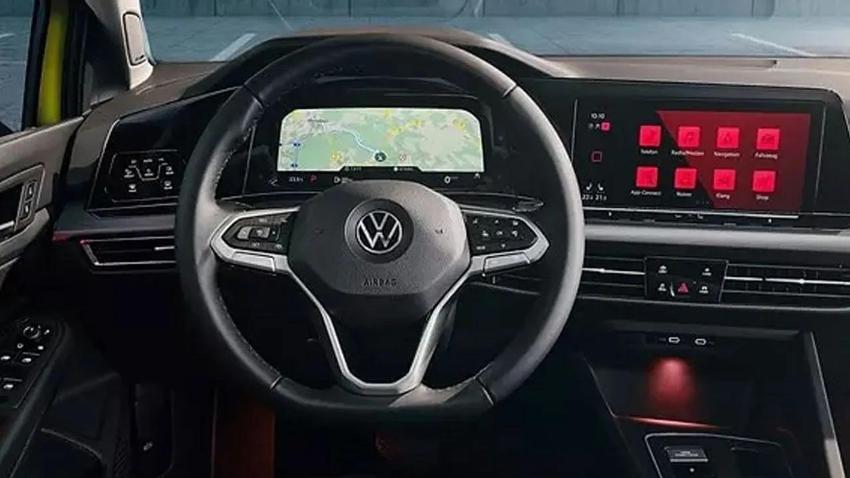 Efsane Volkswagen Golf fiyatı böylesini görmedi! Dev marka sürprizi Ekim ayında yaptı