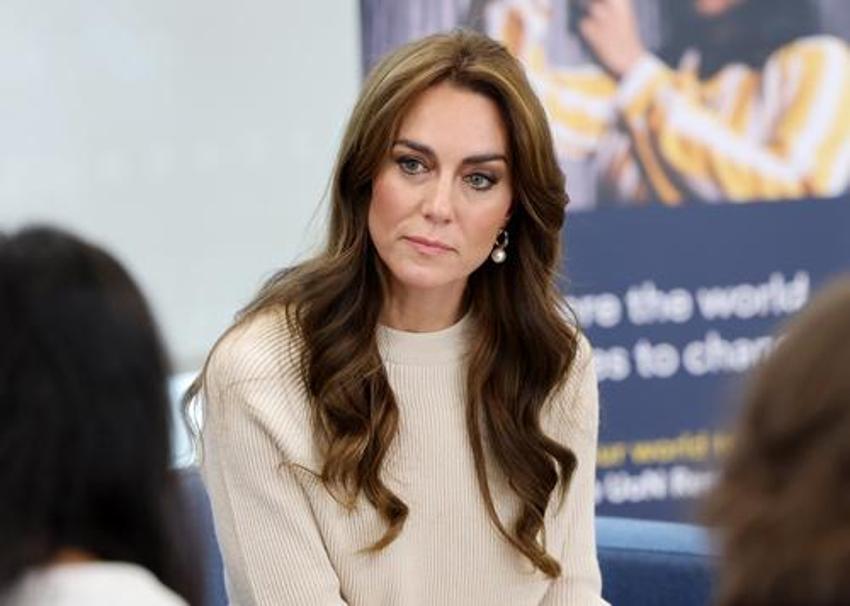 Anneden izin çıkmamıştı ama sonunda o da pes etti! Geleceğin kralı aile kararını verdi!