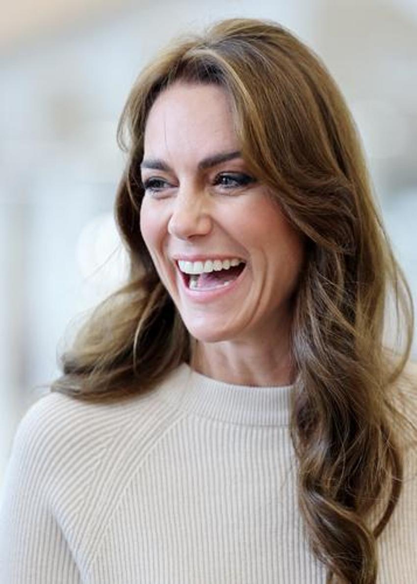 Anneden izin çıkmamıştı ama sonunda o da pes etti! Geleceğin kralı aile kararını verdi!